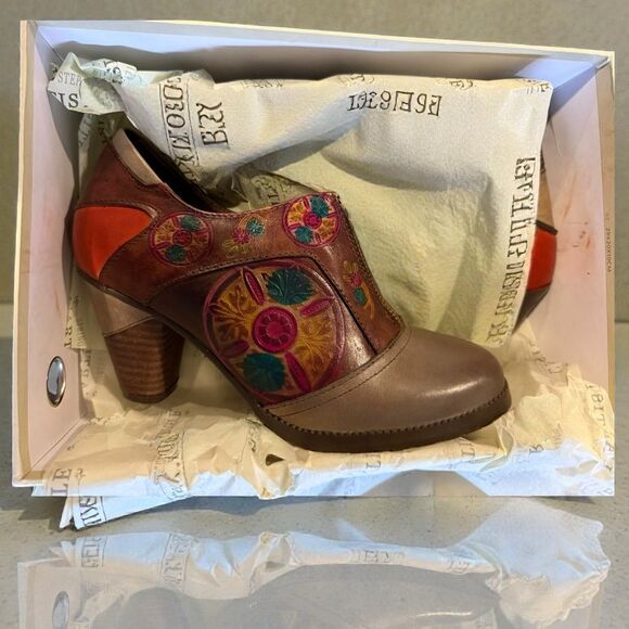 New In Box L'Artiste by Spring Step Raina,Size 8-1/2 - Picture 2 of 8